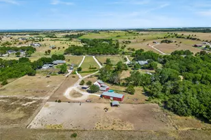 518 Warren Rd, Lorena, TX 76655 - Photo 28