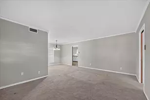 11630 Tuscany Way, Dallas, TX 75218 - Photo 4