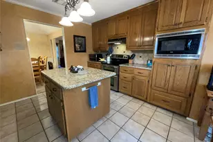 108 Jim Cir, Lorena, TX 76655 - Photo 10