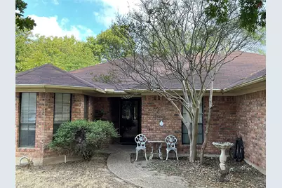 108 Jim Circle, Lorena, TX 76655 - Photo 2