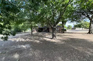 108 Jim Cir, Lorena, TX 76655 - Photo 6