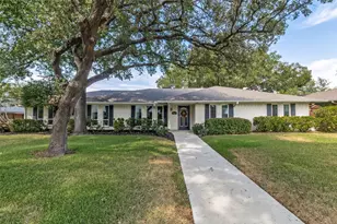 7625 Woodstone Ln, Dallas, TX 75248 - Photo 2
