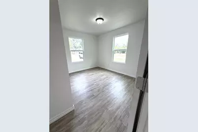 600 Scurlock Street, Grandview, TX 76050 - Photo 10