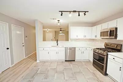 1379 Honeysuckle Lane, Lewisville, TX 75077 - Photo 10