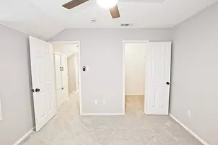 1379 Honeysuckle Ln, Lewisville, TX 75077 - Photo 28