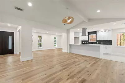 2705 Chadwick Drive, Plano, TX 75075 - Photo 8