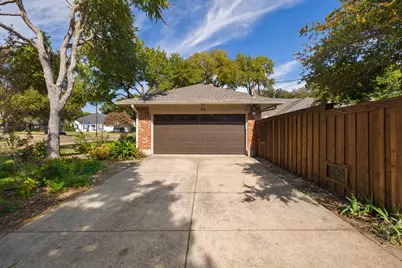 833 Chadwick Place, Richardson, TX 75080 - Photo 30