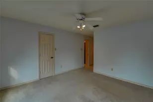 8240 Saddlebrook Dr, Benbrook, TX 76116 - Photo 30