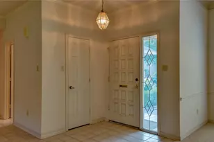 8240 Saddlebrook Dr, Benbrook, TX 76116 - Photo 6