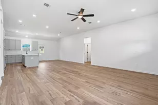 4300 Lucero Dr, Granbury, TX 76048 - Photo 8