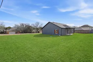 4300 Lucero Dr, Granbury, TX 76048 - Photo 32