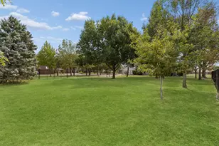 1609 Blackburn Rd, Sachse, TX 75048 - Photo 30