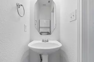 1609 Blackburn Rd, Sachse, TX 75048 - Photo 12