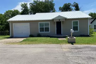506 N Lamar St, Weatherford, TX 76086 - Photo 1