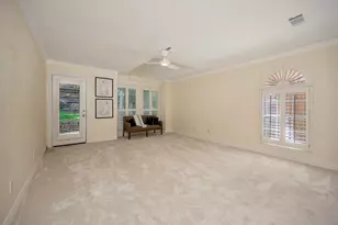 6214 Tiffany Oaks Ln, Arlington, TX 76016 - Photo 14
