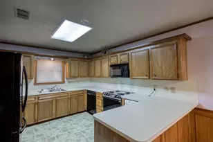 1690 An County Road 359, Palestine, TX 75803 - Photo 14