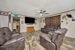 445 Lakeside Dr, Bowie, TX 76230 - Photo 6