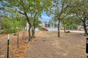 445 Lakeside Dr, Bowie, TX 76230 - Photo 38
