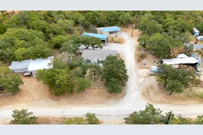 445 Lakeside Drive, Bowie, TX 76230 - Photo 34