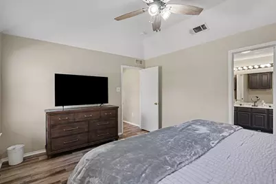 637 Oak View Court, Azle, TX 76020 - Photo 12
