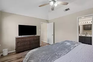 637 Oak View Ct, Azle, TX 76020 - Photo 12
