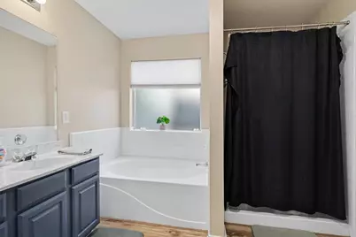 637 Oak View Court, Azle, TX 76020 - Photo 14