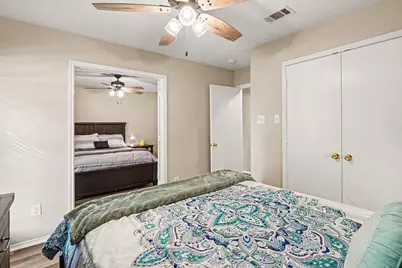 637 Oak View Court, Azle, TX 76020 - Photo 18