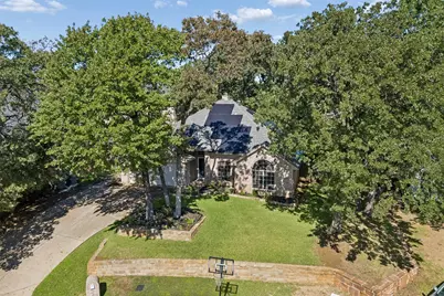 905 Forest Hollow Drive, Hurst, TX 76053 - Photo 16