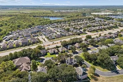 905 Forest Hollow Drive, Hurst, TX 76053 - Photo 18