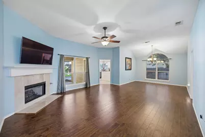 905 Forest Hollow Drive, Hurst, TX 76053 - Photo 4