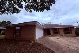2612 S Meadow Dr, Fort Worth, TX 76133 - Photo 2