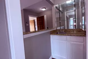 2612 S Meadow Dr, Fort Worth, TX 76133 - Photo 6