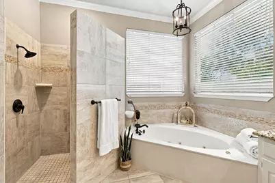 5909 Highland Hills Lane, Colleyville, TX 76034 - Photo 20