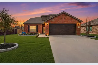 112 Saloon Cove E, Newark, TX 76071 - Photo 1