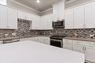 5977 Page St, Frisco, TX 75034 - Photo 8