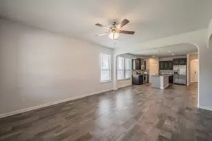 300 Oakbluff Dr, Denton, TX 76210 - Photo 14