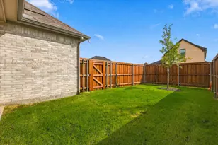 3904 Composition Dr, Celina, TX 75078 - Photo 10