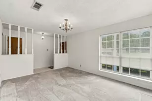 7259 Yolanda Dr, Fort Worth, TX 76112 - Photo 6