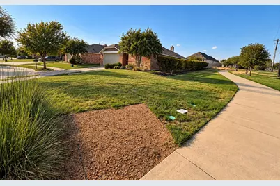 1700 Kaiser Cove, Argyle, TX 76226 - Photo 2