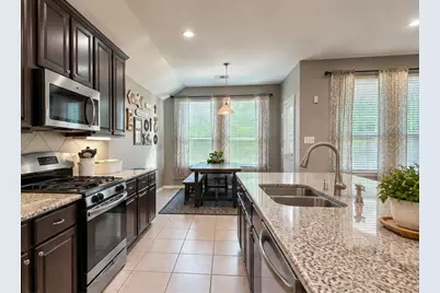1700 Kaiser Cove, Argyle, TX 76226 - Photo 6