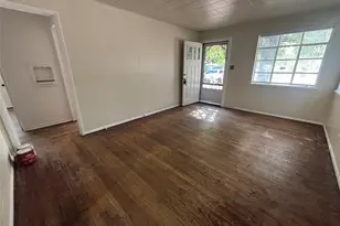 4116 Lisbon St, Fort Worth, TX 76107 - Photo 4