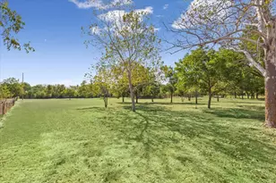 4246 Old Caufield Ranch Rd, McGregor, TX 76657 - Photo 26