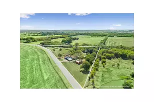 4246 Old Caufield Ranch Rd, McGregor, TX 76657 - Photo 2