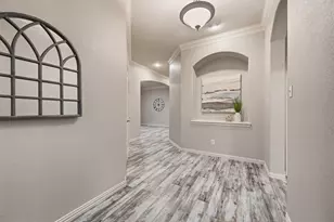 307 Park Haven Blvd, Euless, TX 76039 - Photo 8