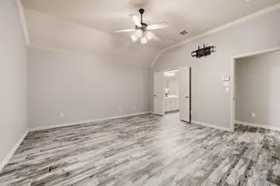 307 Park Haven Blvd, Euless, TX 76039 - Photo 20
