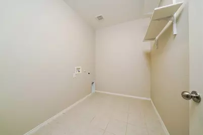 713 Jonius Creek Drive, Little Elm, TX 75068 - Photo 10