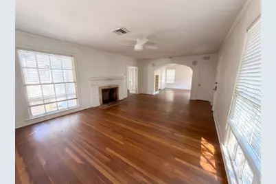1113 S Sylvan Avenue, Palestine, TX 75801 - Photo 14