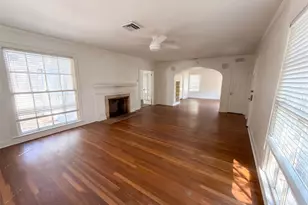 1113 S Sylvan Ave, Palestine, TX 75801 - Photo 14
