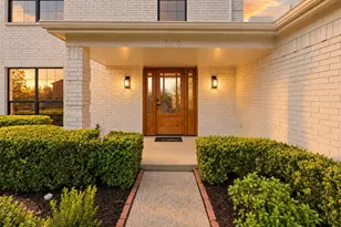 614 Berkley Dr, Grapevine, TX 76051 - Photo 2