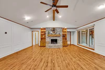 1111 Berkshire Court, Trophy Club, TX 76262 - Photo 6
